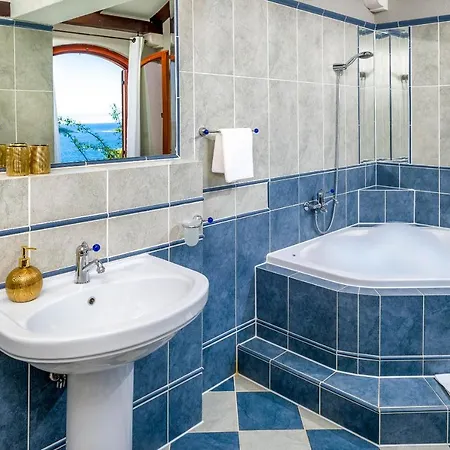 Villa Hvar Sleeps 14 Pool Air Con Wifi Hvar Town